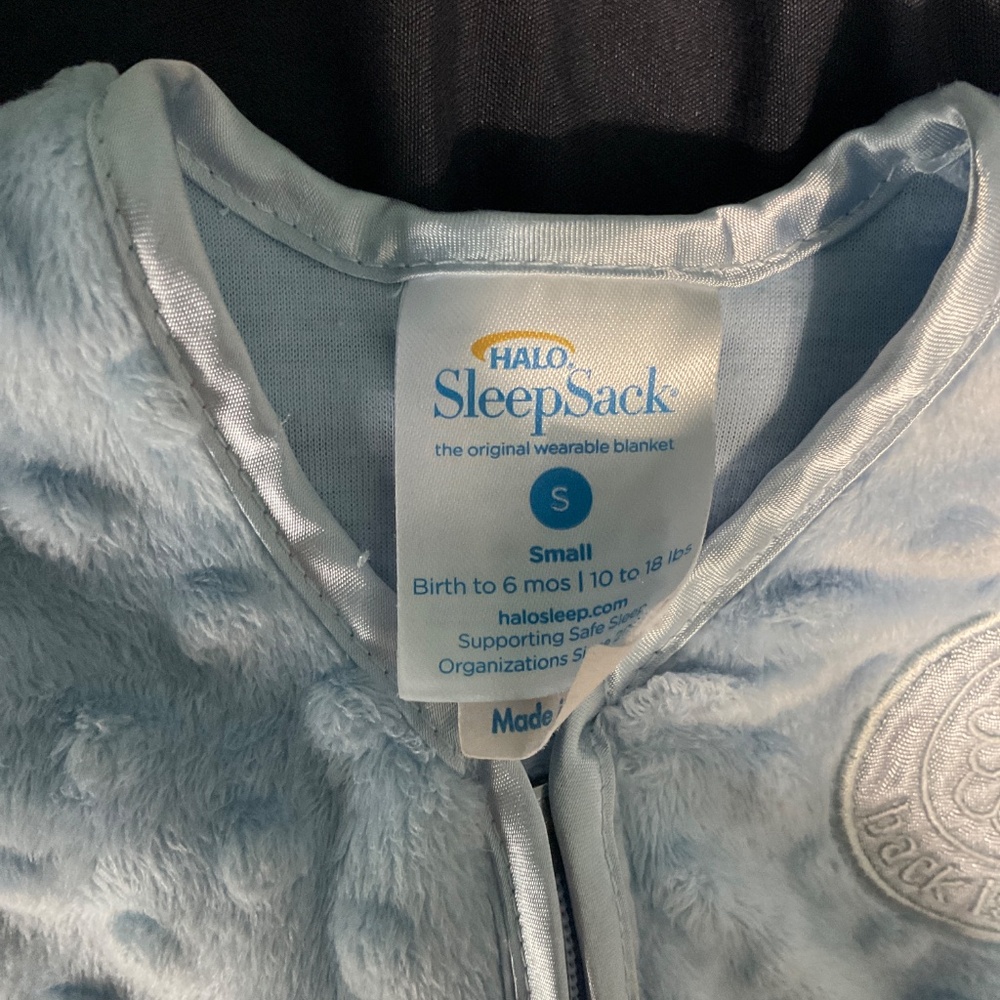 Halo Sleepsack size small.  K23 - Picture 2 of 4